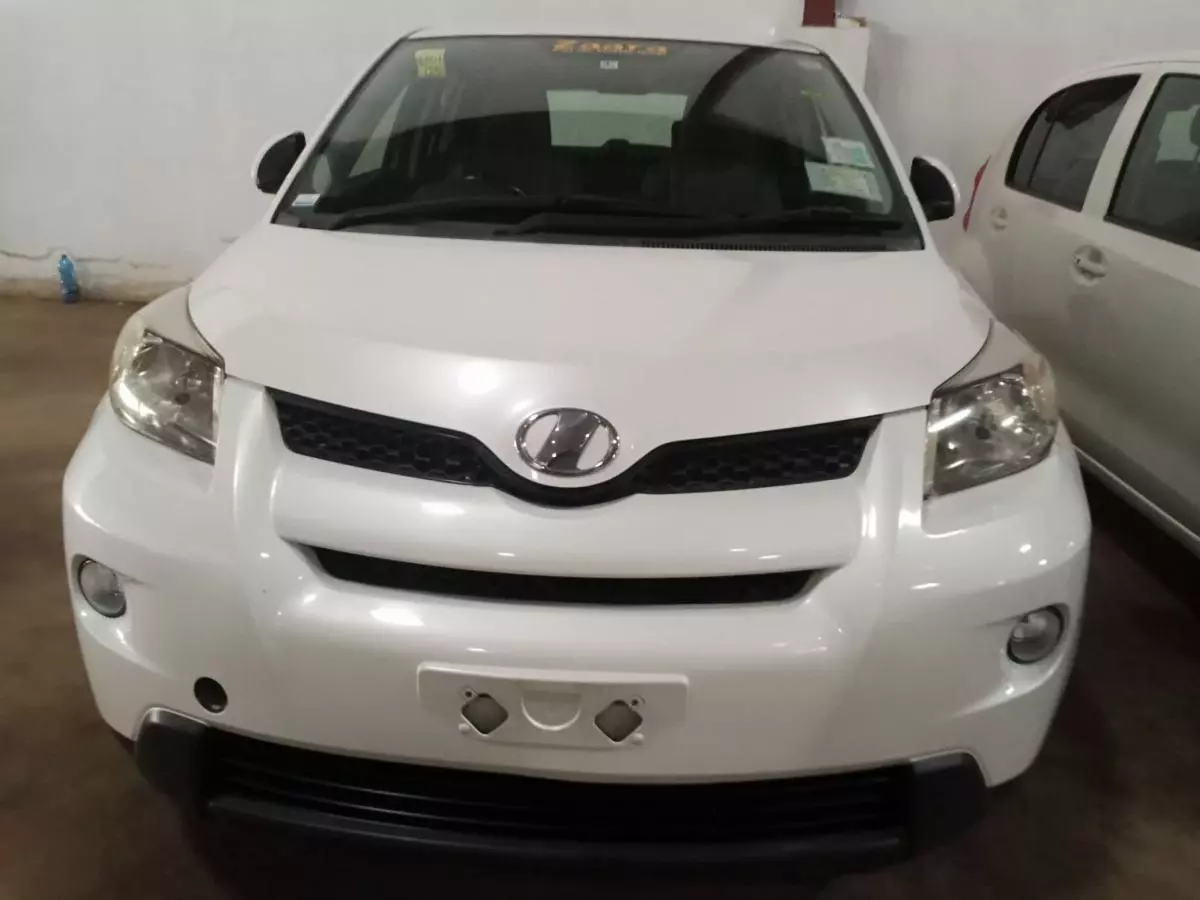 Toyota Ist  - 2007