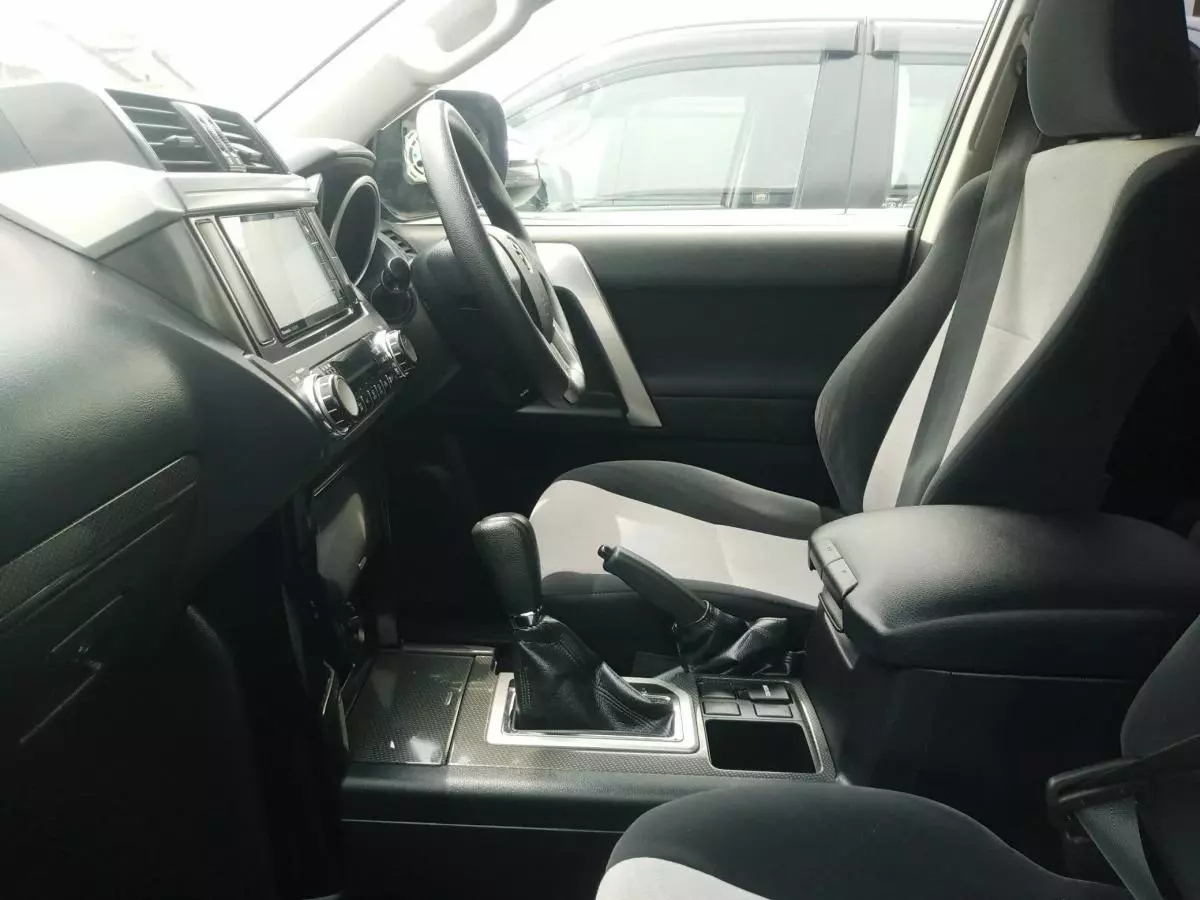 Toyota Landcruiser Prado - 2014