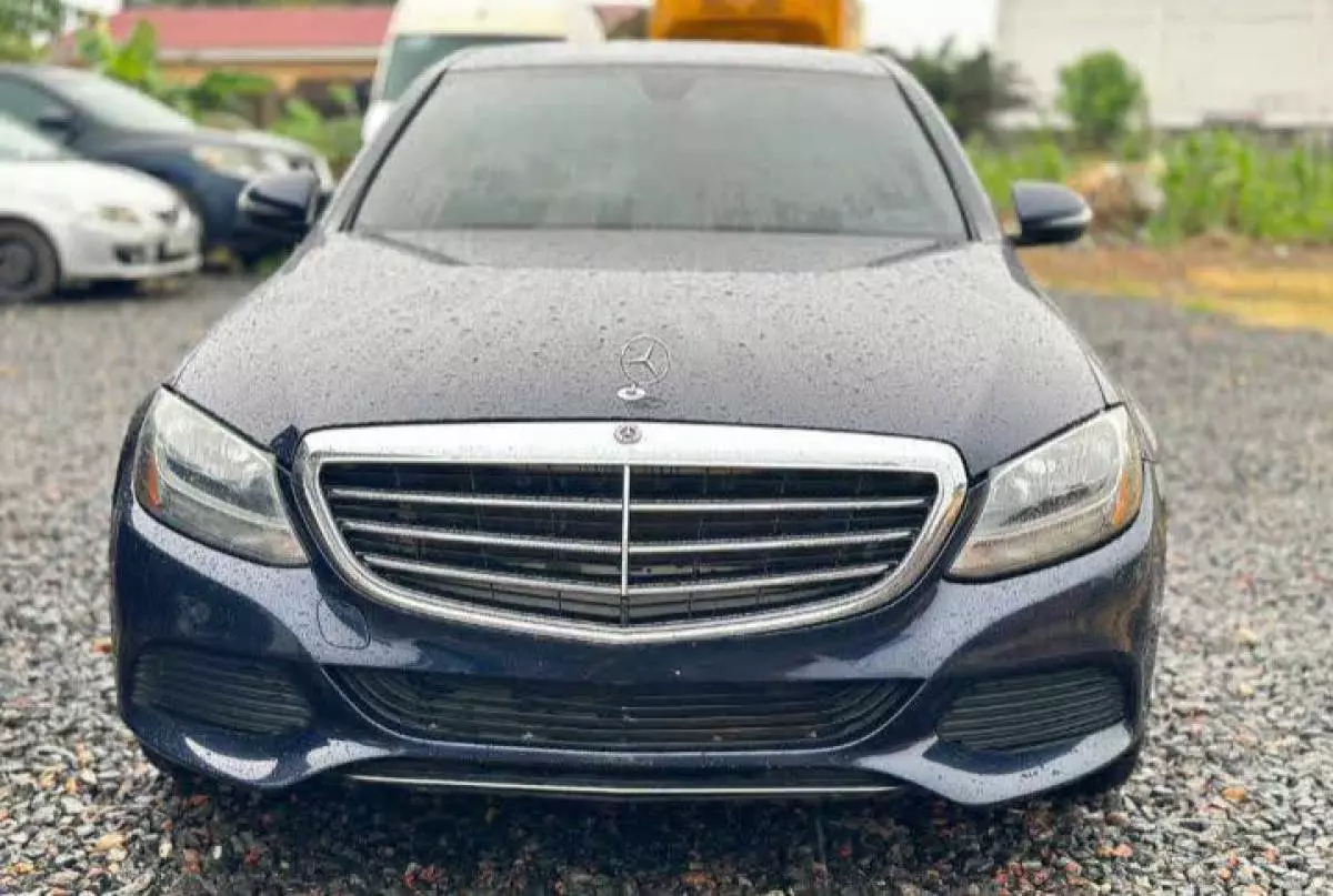 Mercedes-Benz C 300   - 2016