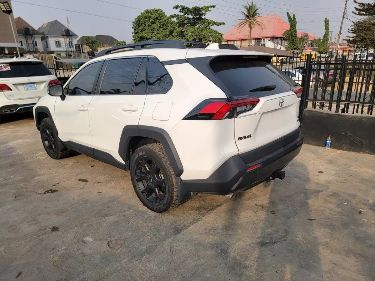 Toyota Rav4   - 2020