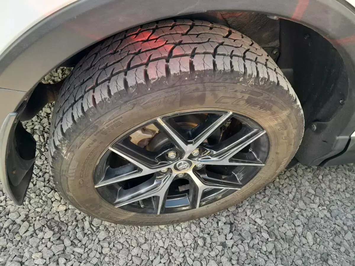 Toyota RAV 4 - 2015
