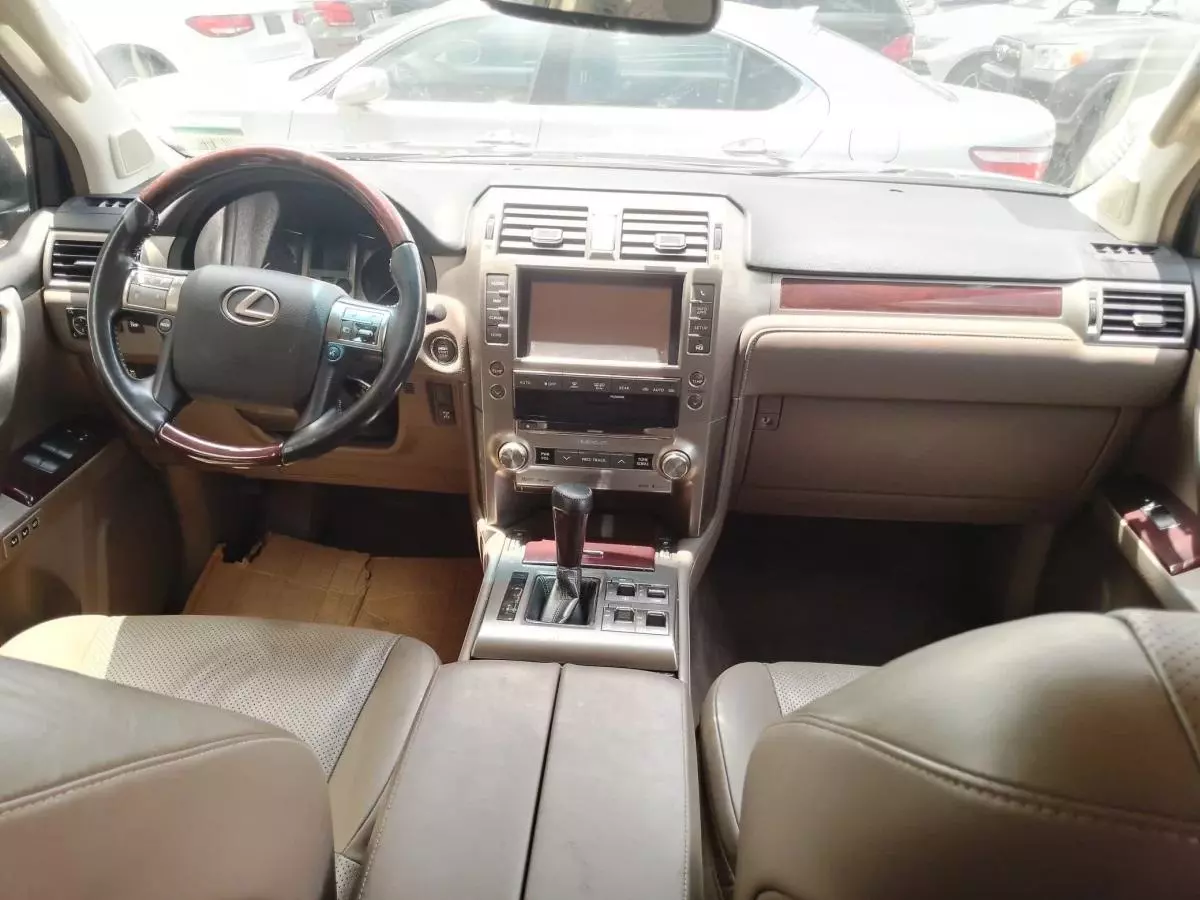 Lexus GX 460   - 2018