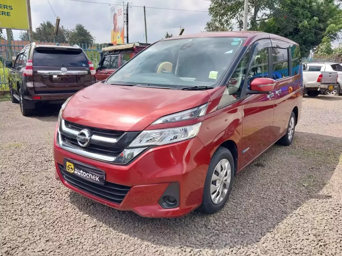 Nissan Serena Hybrid    - 2017