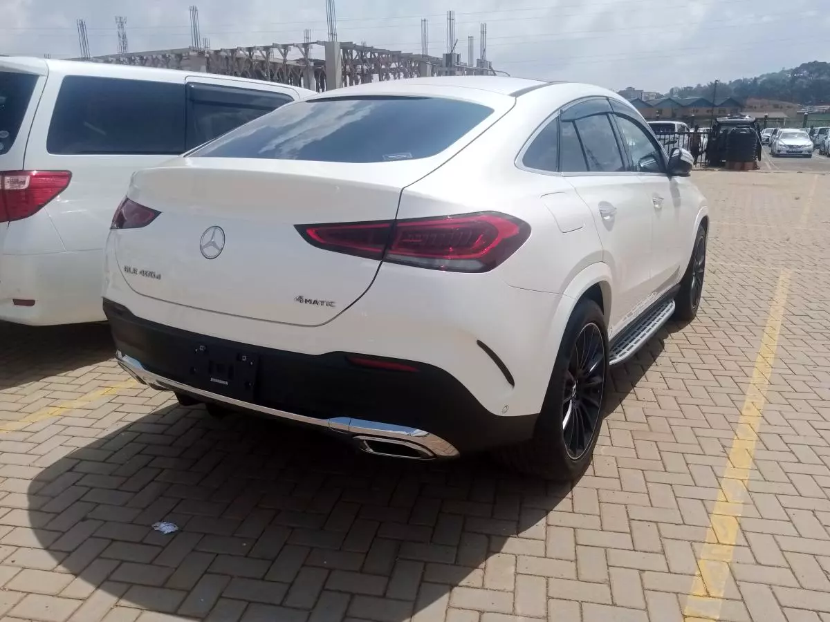 Mercedes-Benz GLE 400   - 2020