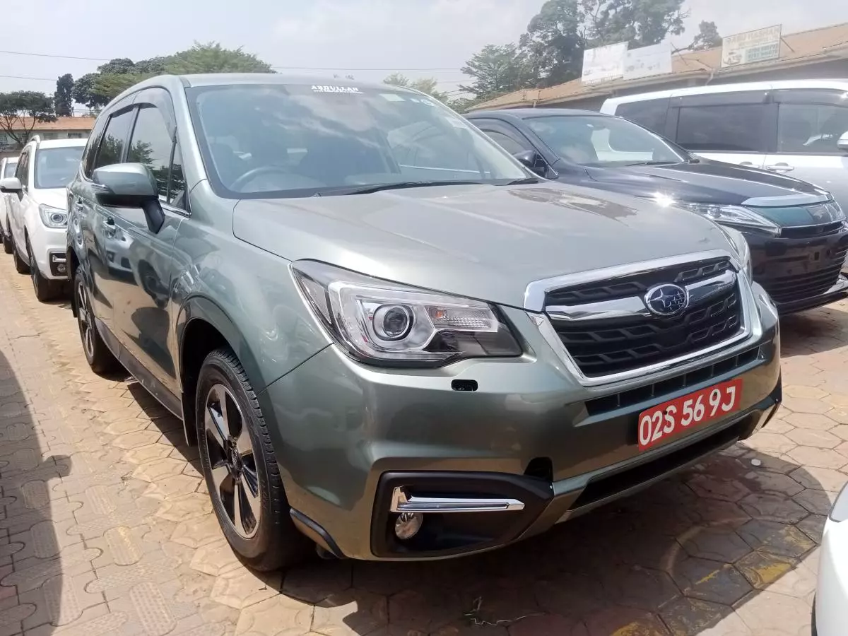 Subaru Forester   - 2015