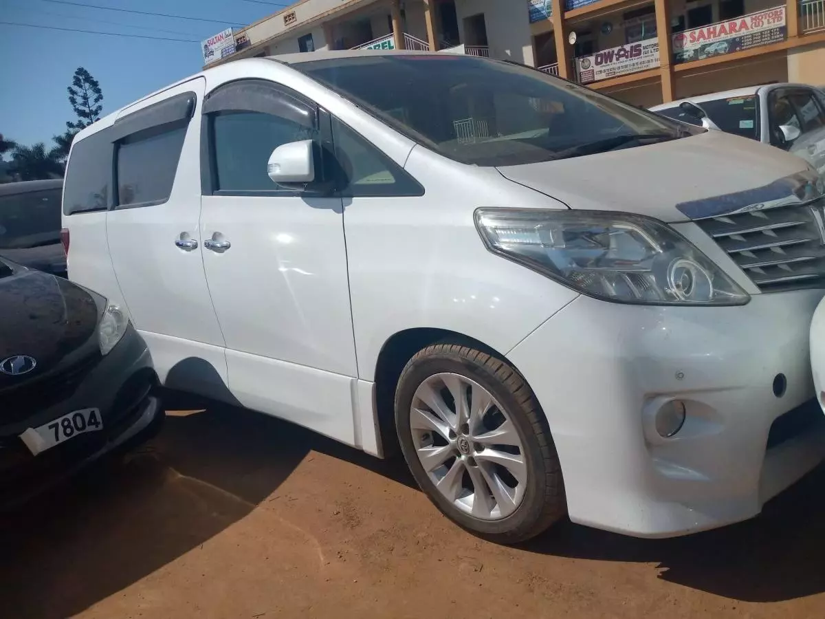 Toyota Alphard - 2009