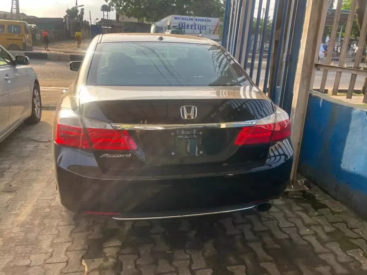 Honda Accord   - 2014