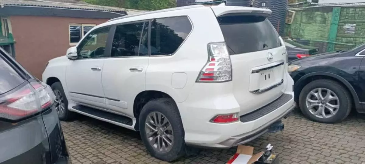 Lexus GX 460   - 2016