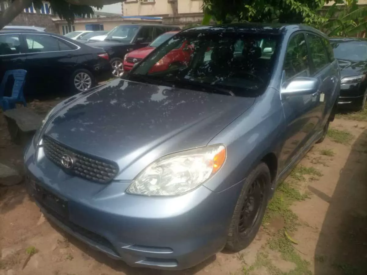 Toyota Matrix - 2003