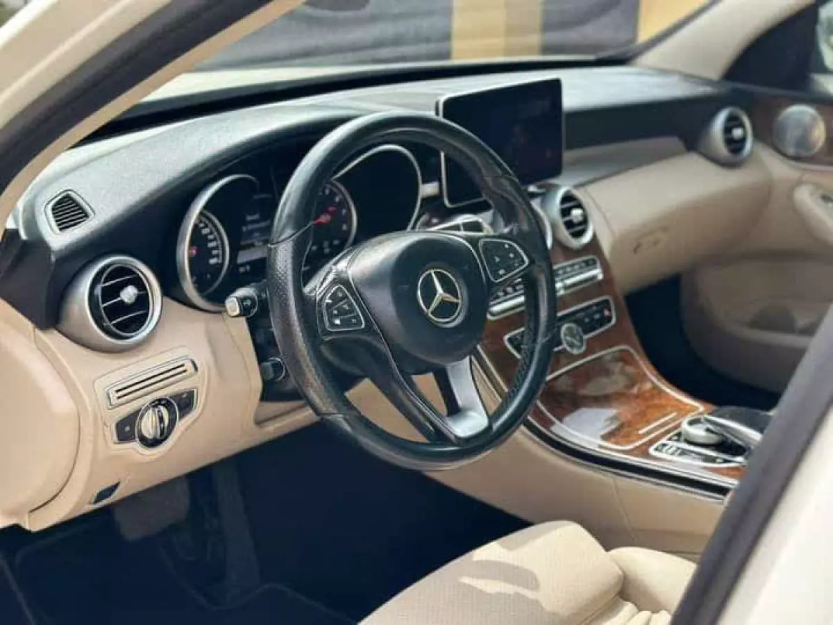 Mercedes-Benz C 300   - 2016