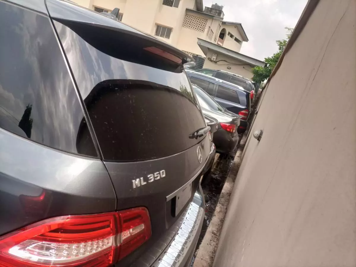 Mercedes-Benz ML 350 - 2012