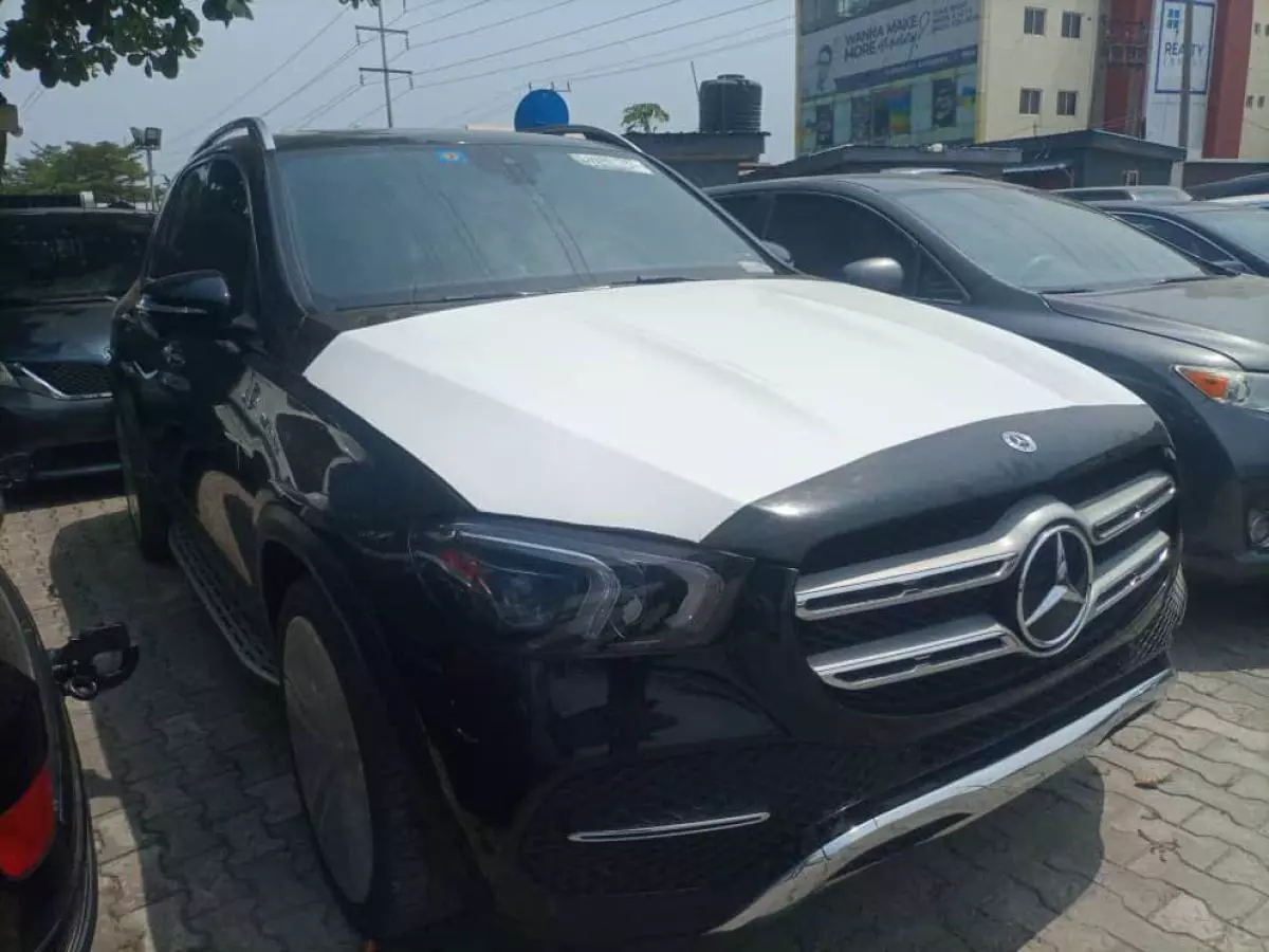 Mercedes-Benz GLE 350 - 2021