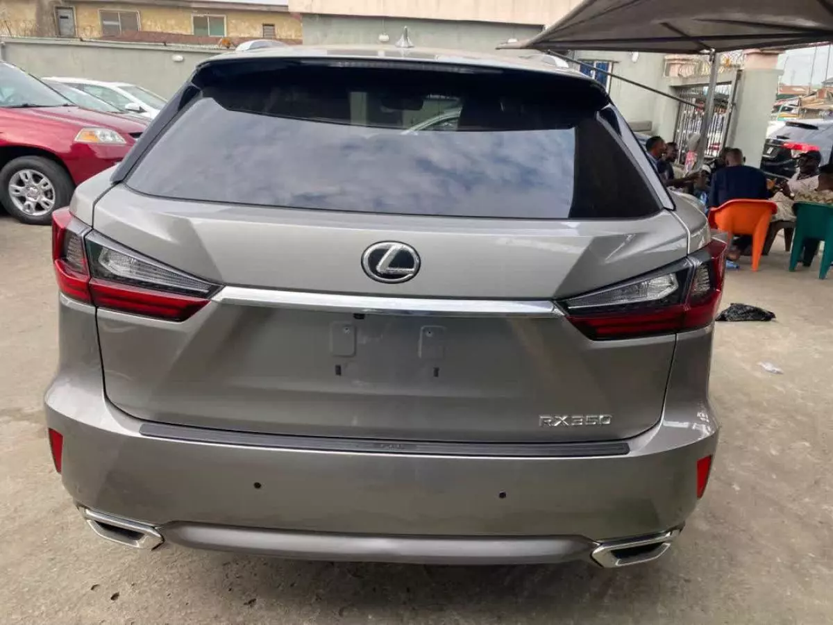 Lexus RX 350   - 2017