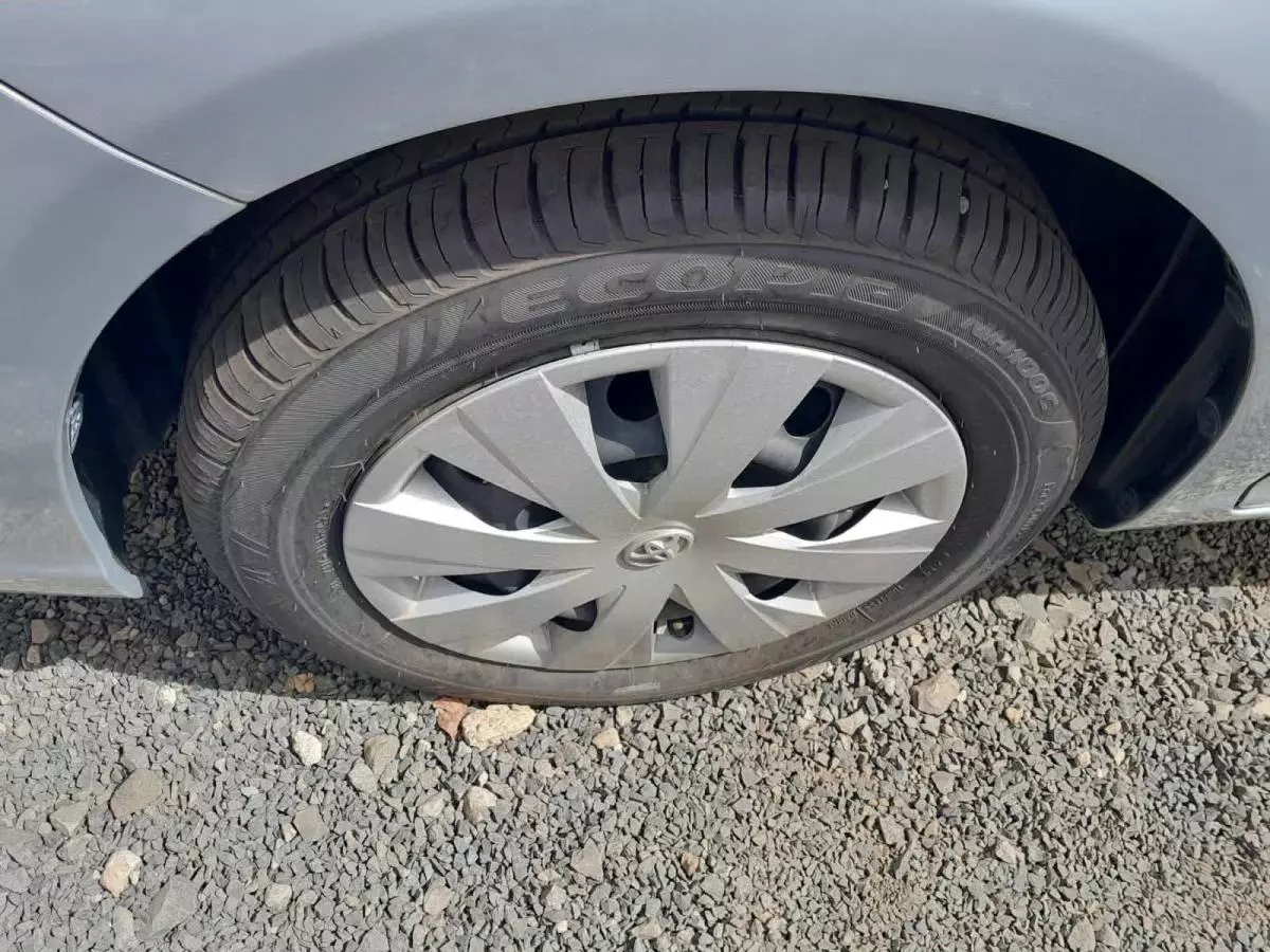 Toyota Axio  - 2016