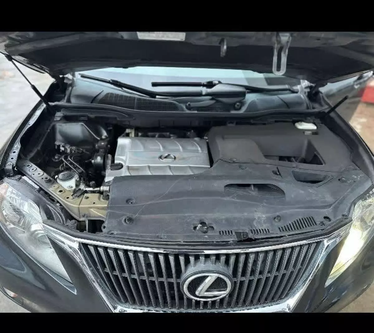 Lexus RX 350   - 2010