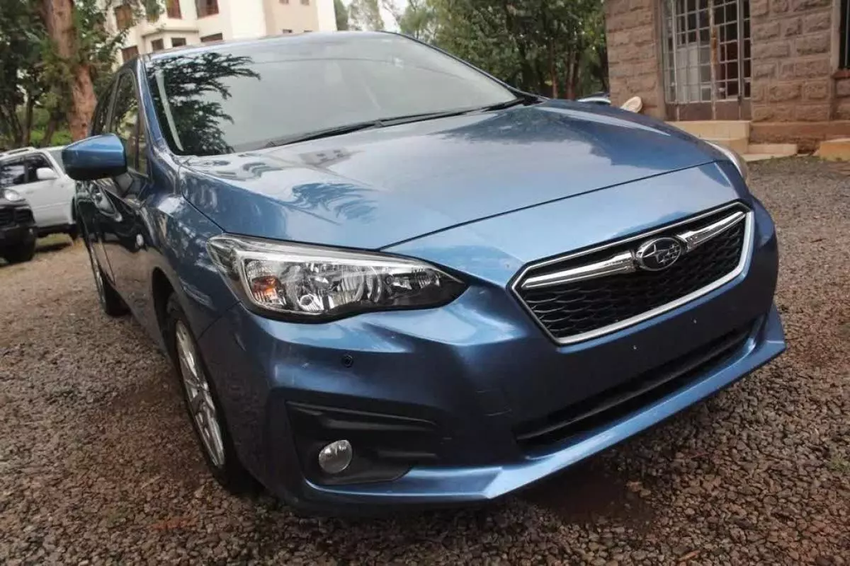 Subaru Impreza   - 2017