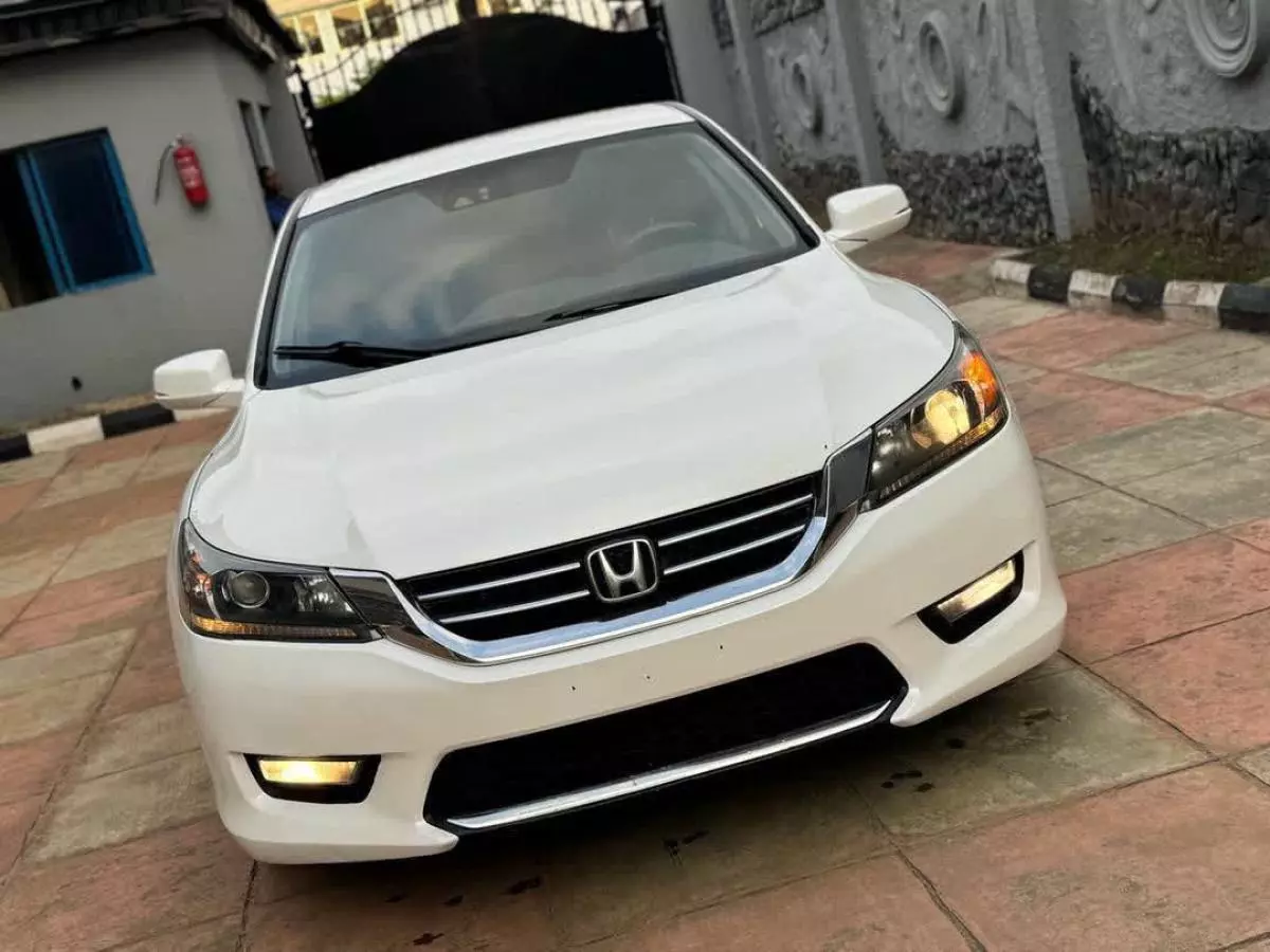 Honda Accord   - 2014