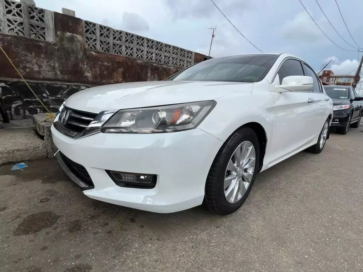 Honda Accord   - 2014