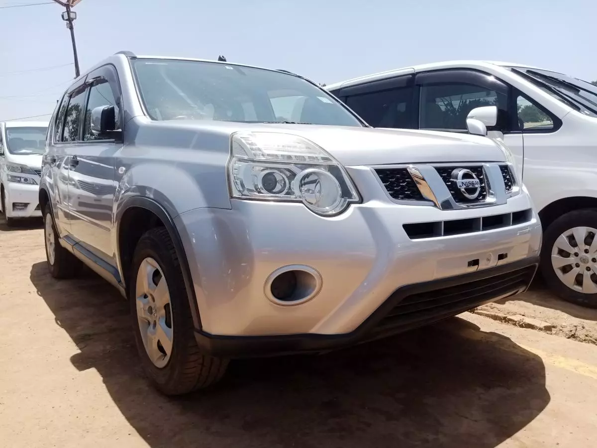 Nissan X-Trail   - 2010