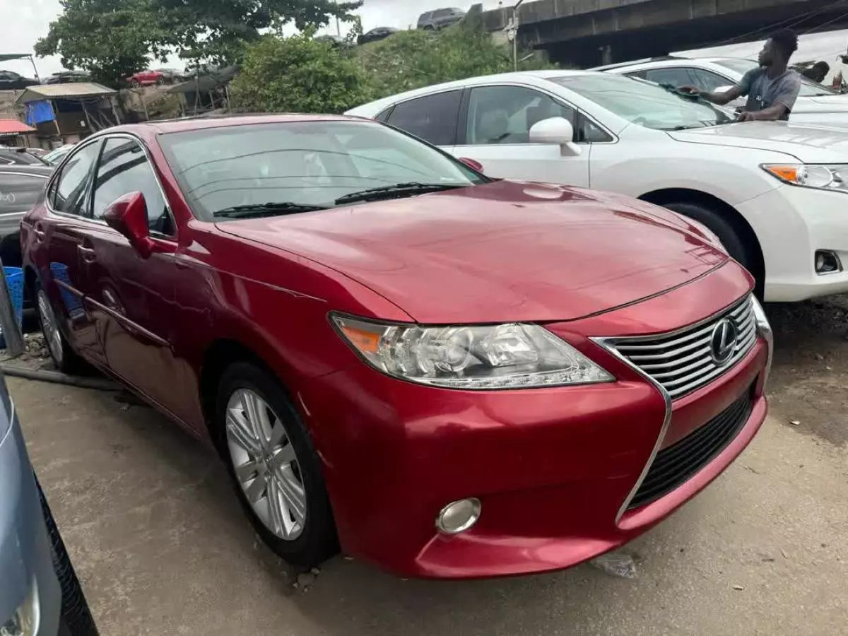 Lexus ES 350   - 2014