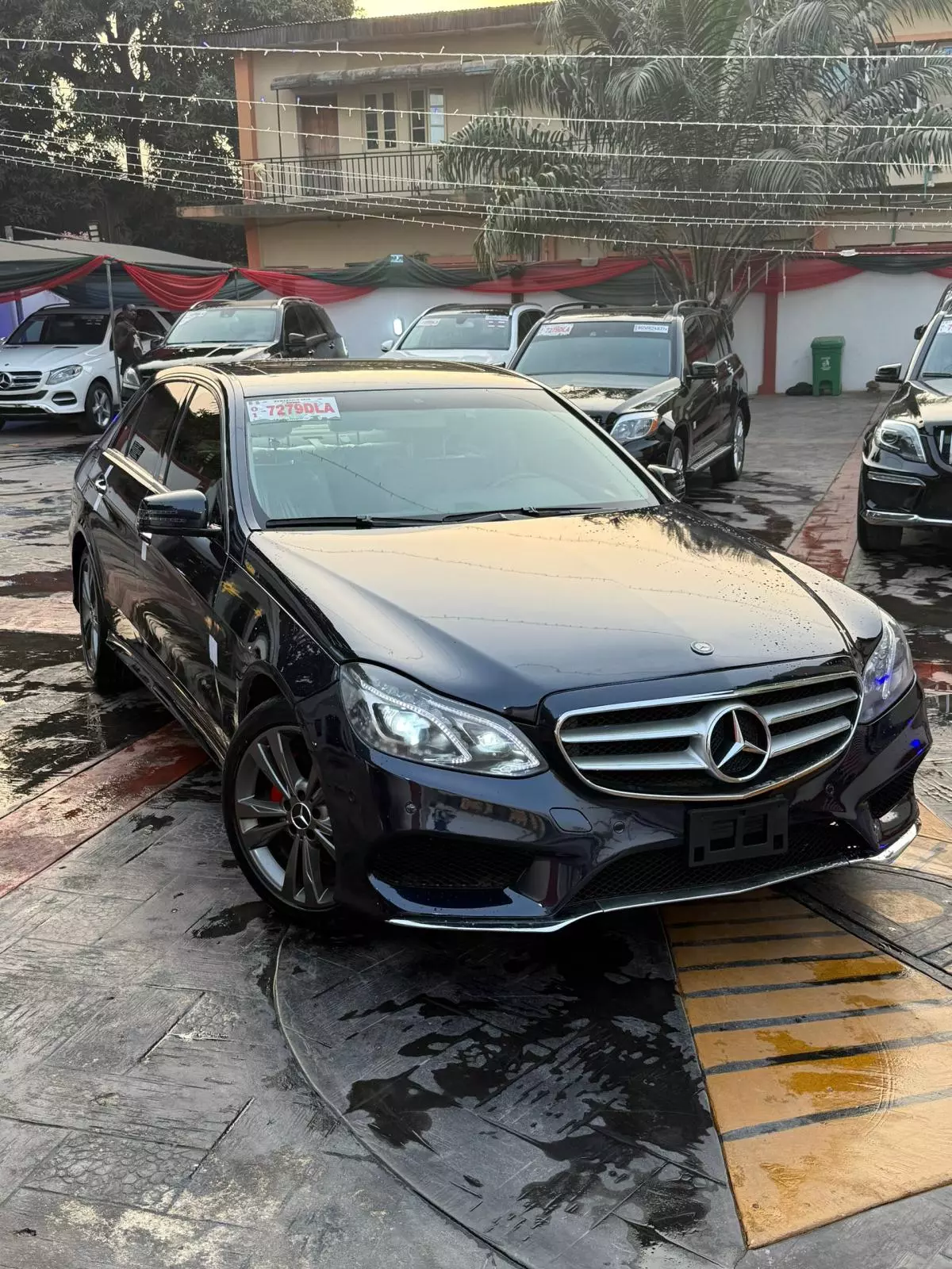 Mercedes-Benz E 350   - 2014