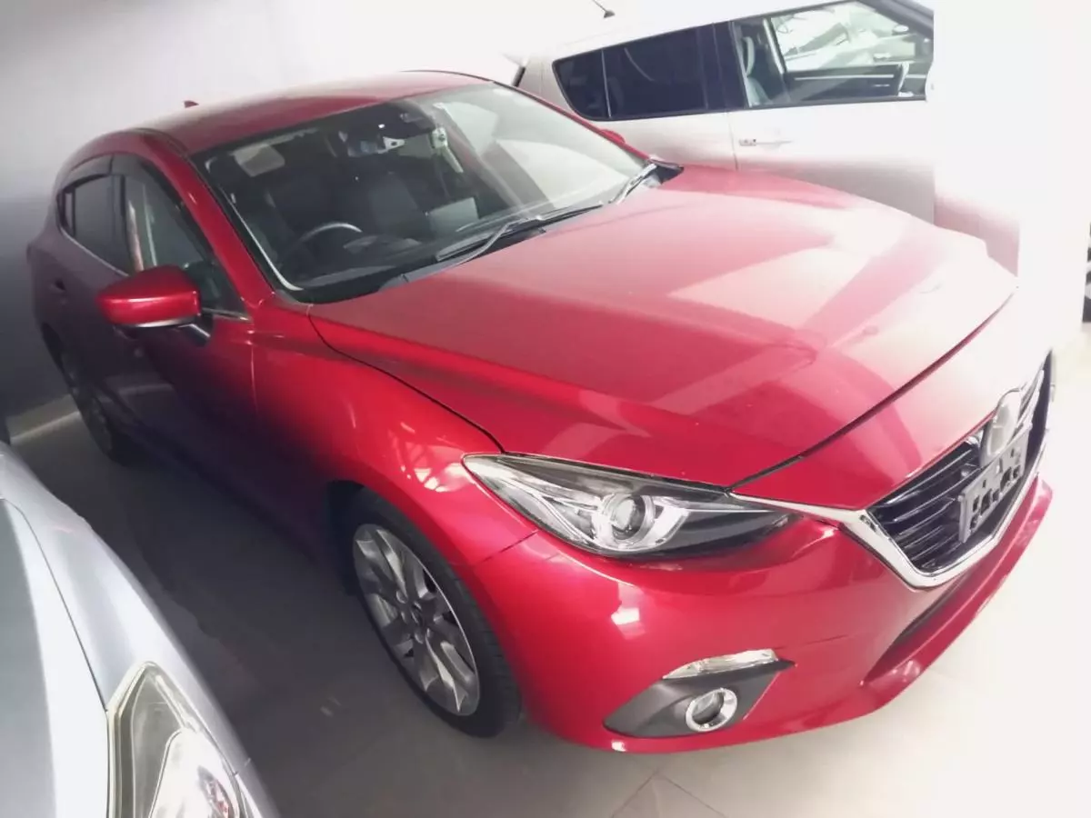 Mazda Axela  - 2016