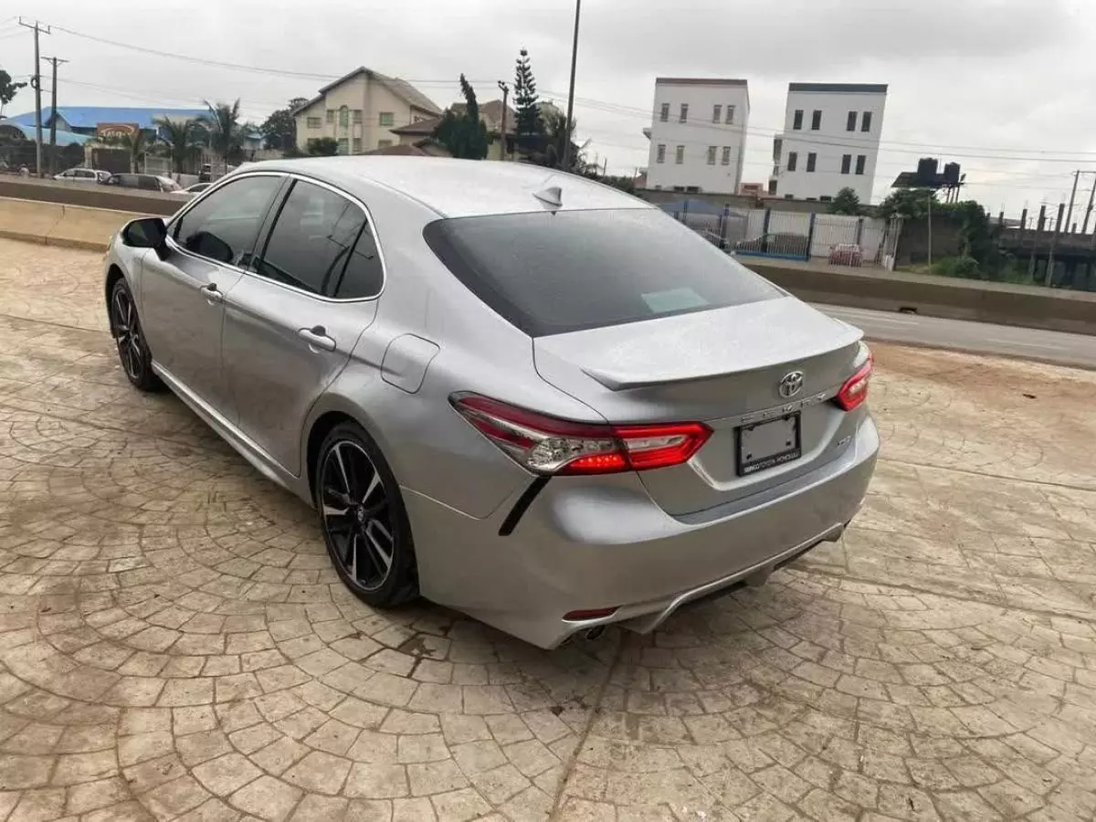 Toyota Camry   - 2020