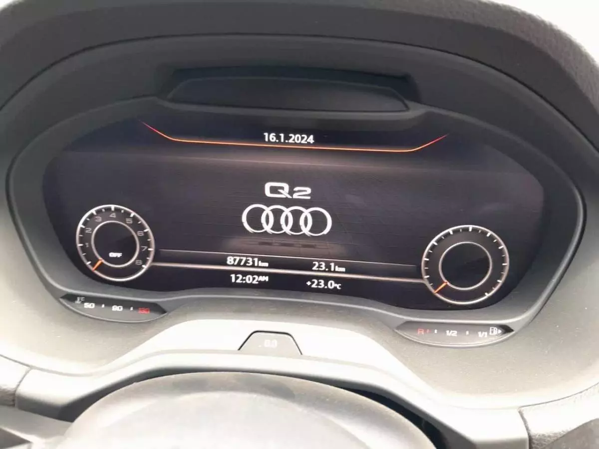 Audi Q2   - 2017