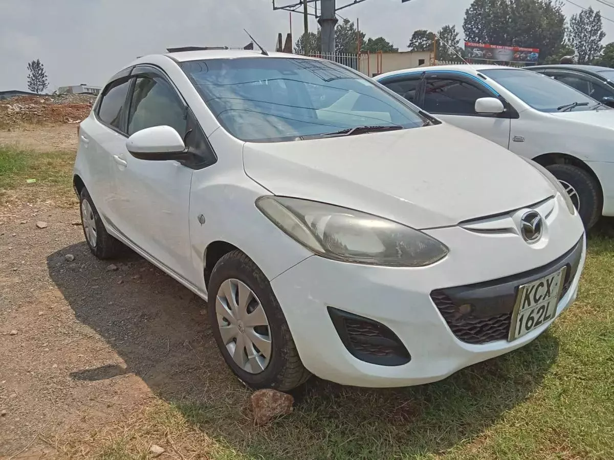 Mazda Demio   - 2012