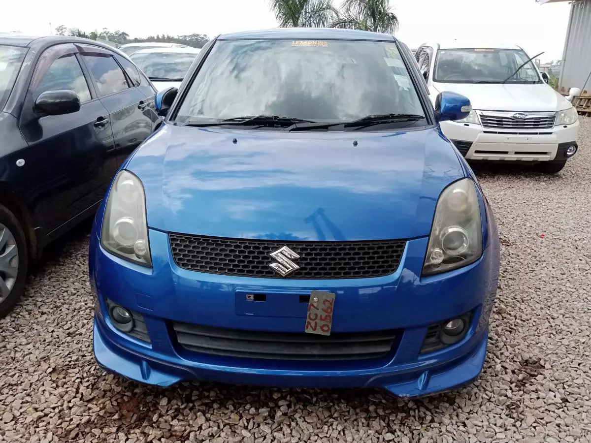 SUZUKI Swift   - 2010