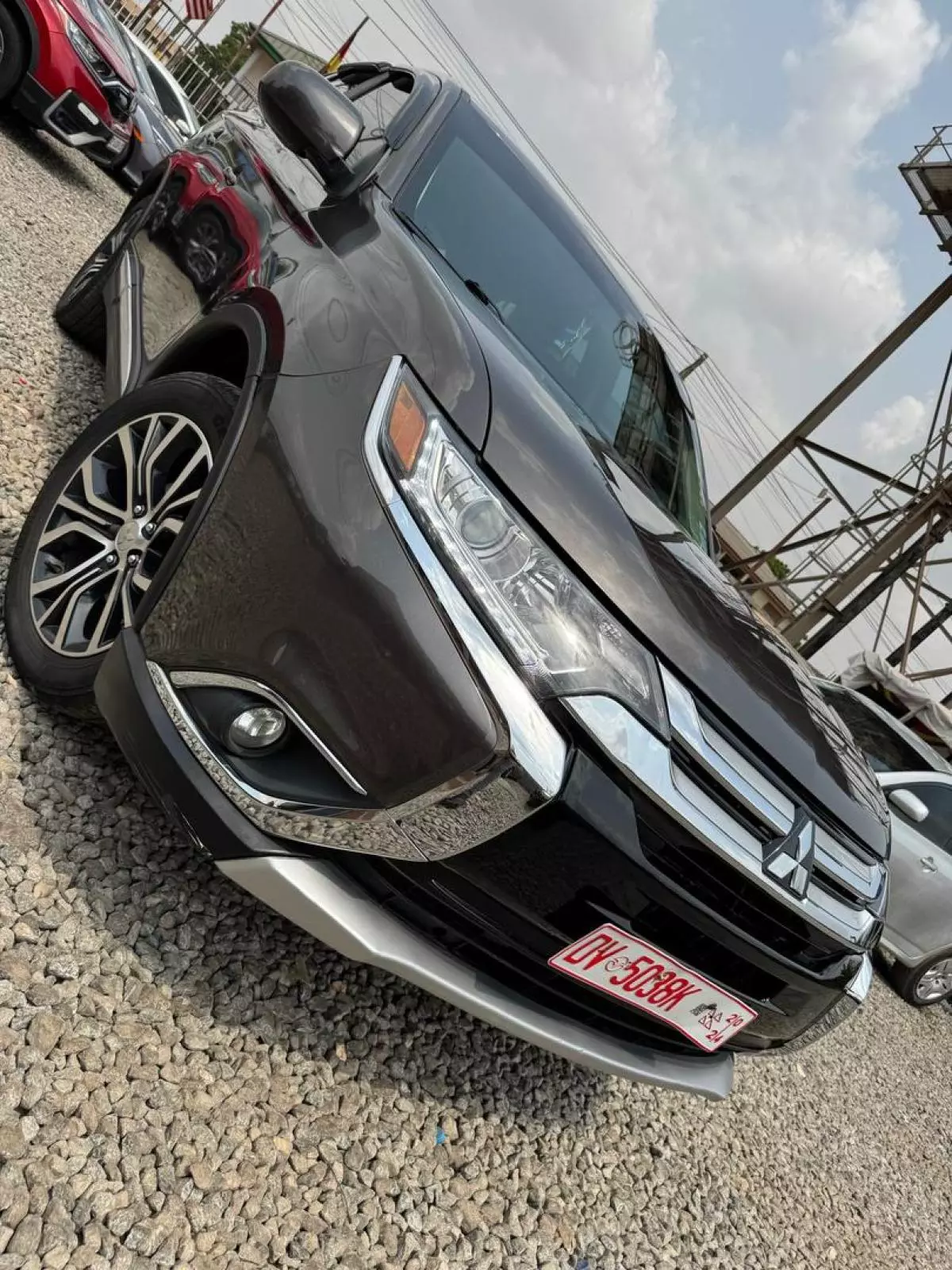 Mitsubishi OUTLANDER   - 2018