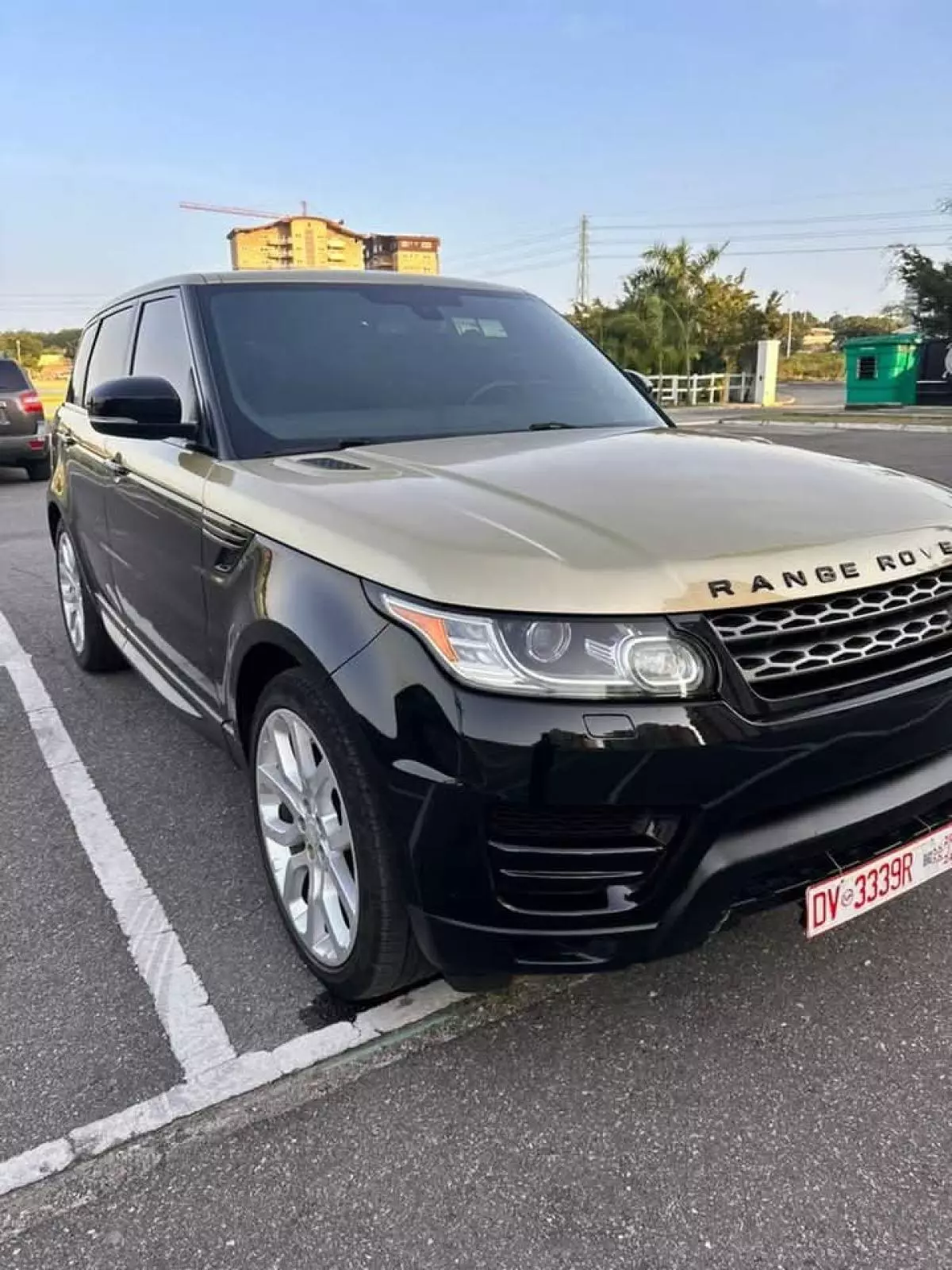 Land Rover Range Rover Sport   - 2015