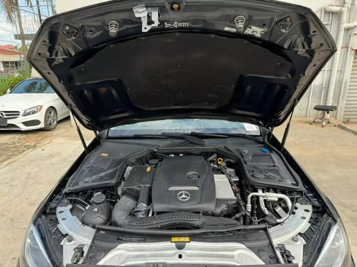 Mercedes-Benz C 300   - 2015