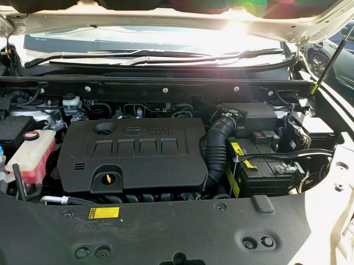 Toyota Harrier - 2014