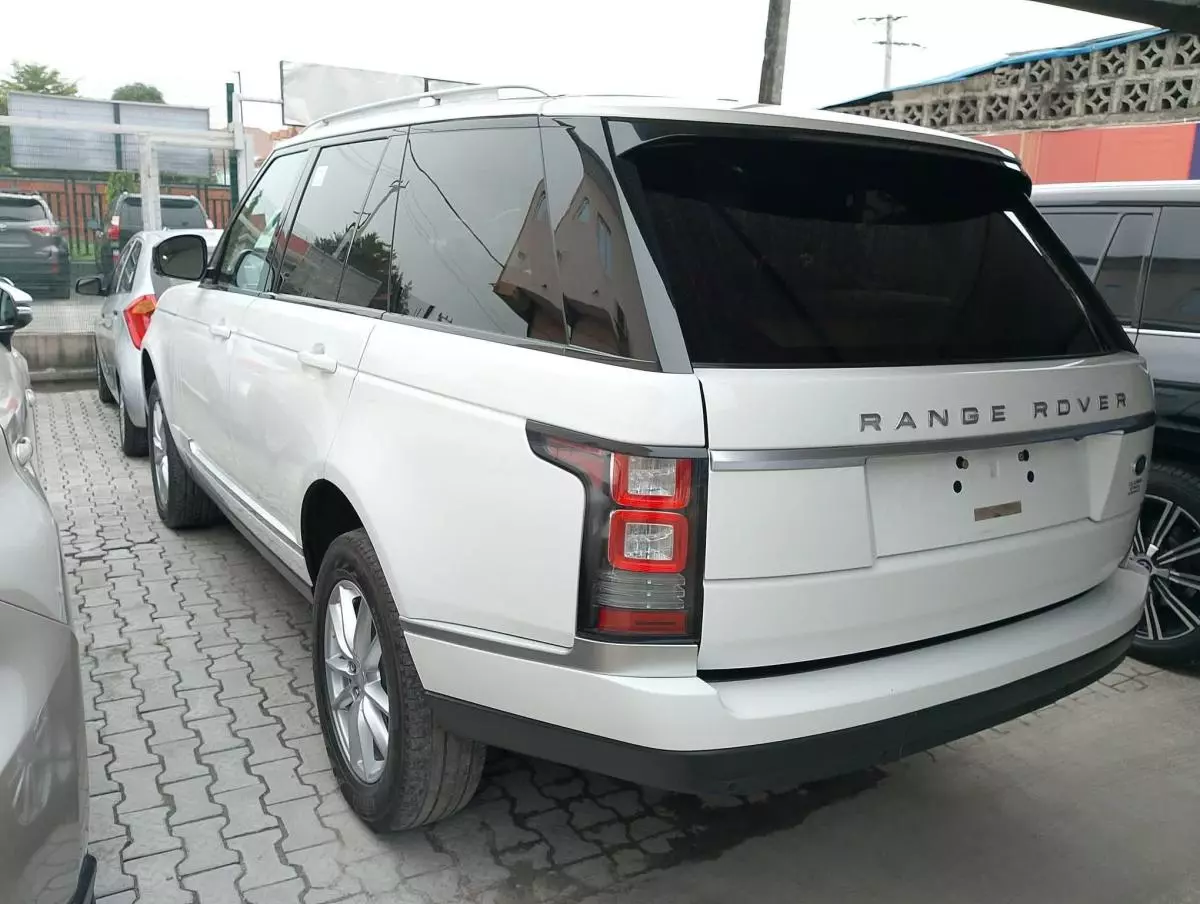 Land Rover Range Rover   - 2015