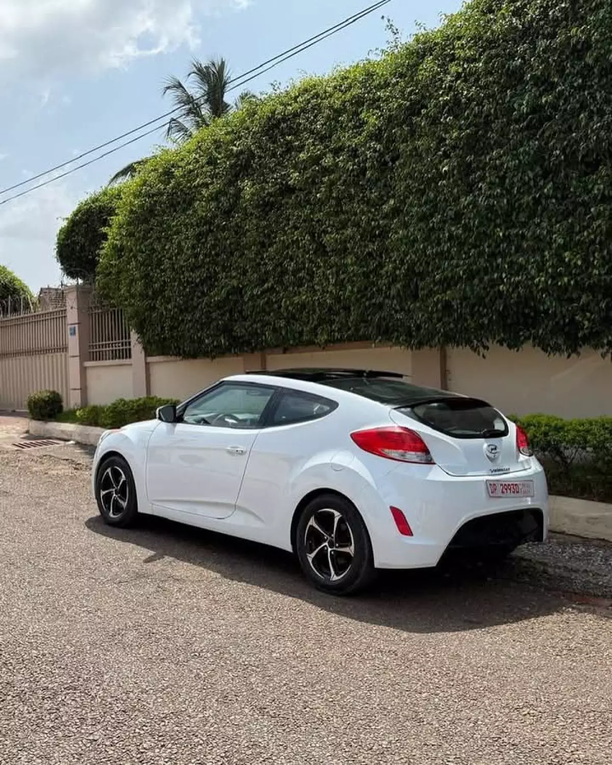 Hyundai Veloster   - 2015