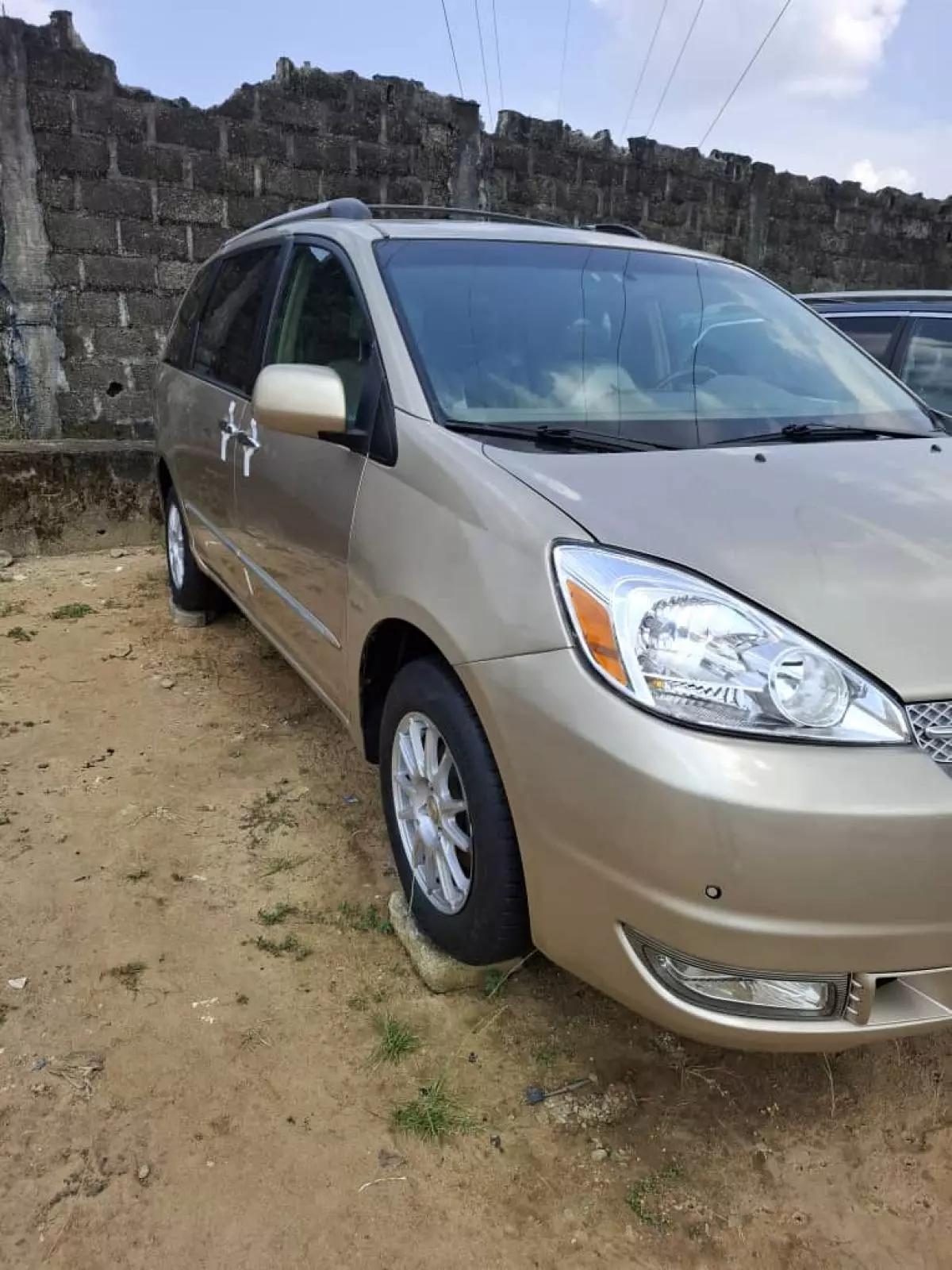 Toyota Sienna   - 2005