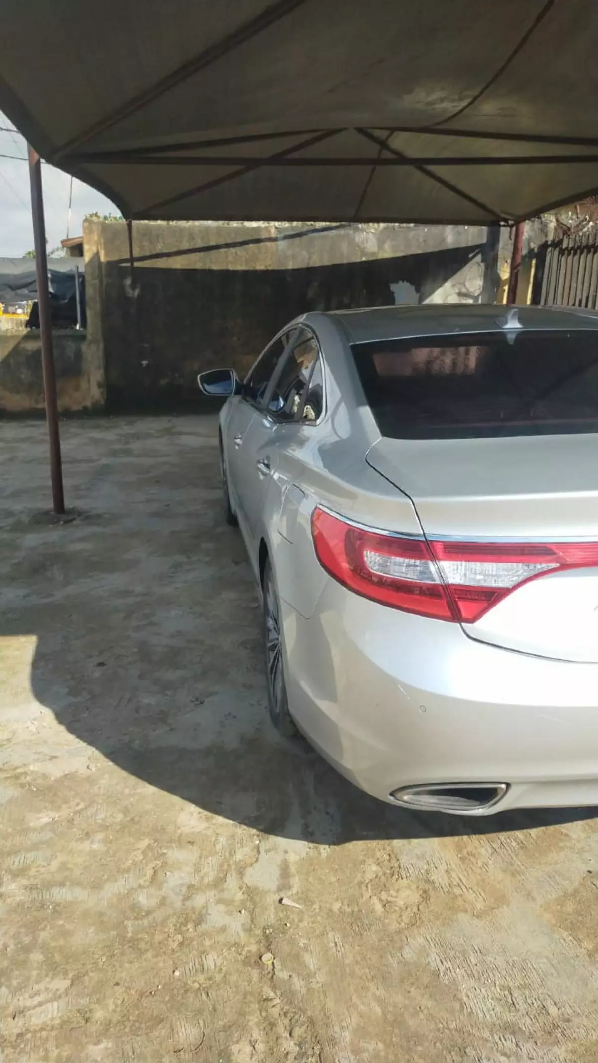 Hyundai Grandeur   - 2013