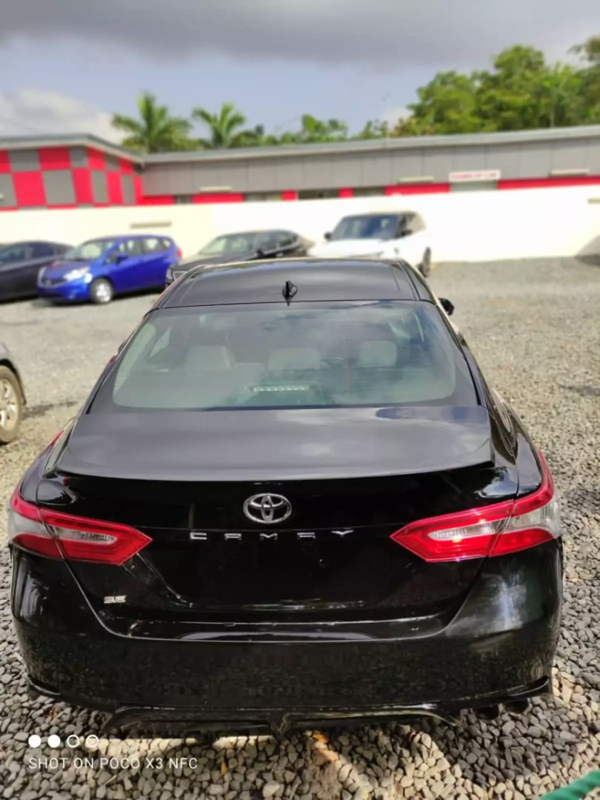 Toyota Camry   - 2019