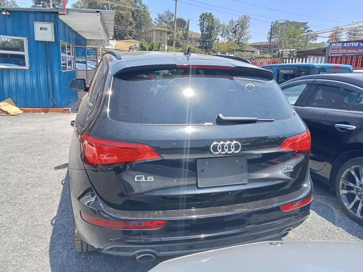 Audi Q5   - 2017