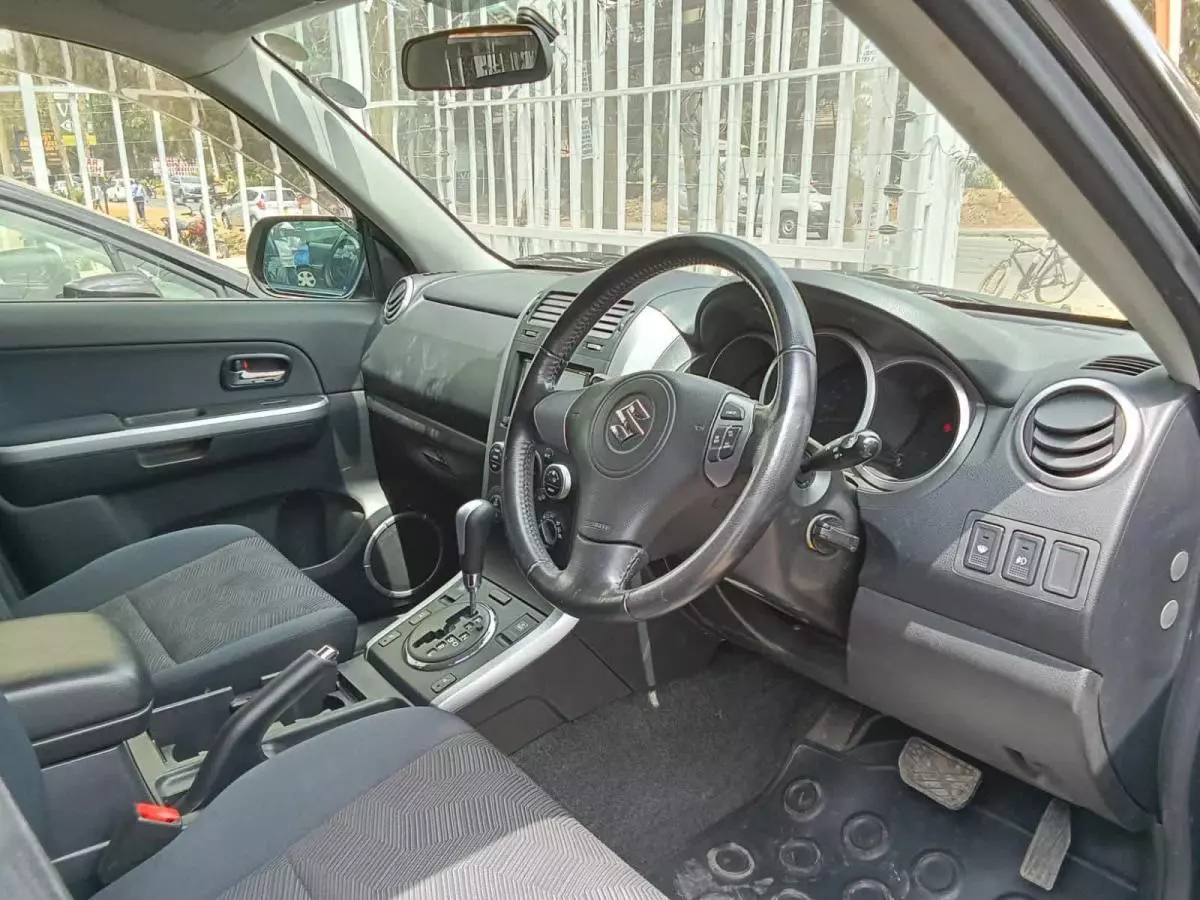 SUZUKI Escudo  - 2016