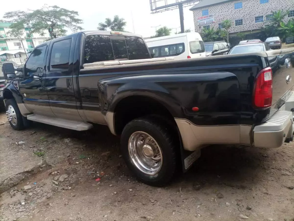 Ford F 450 - 2008