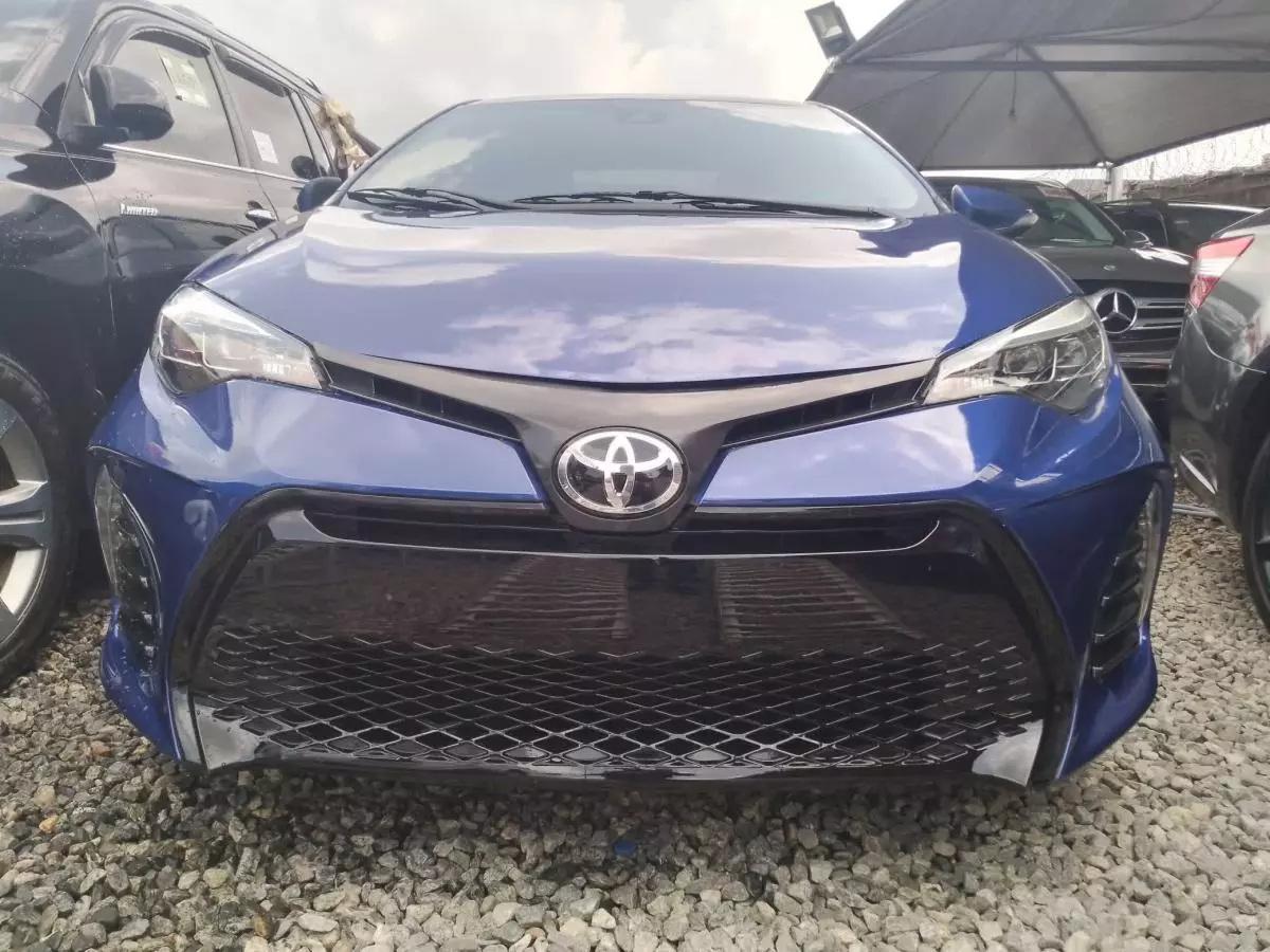 Toyota Corolla   - 2018