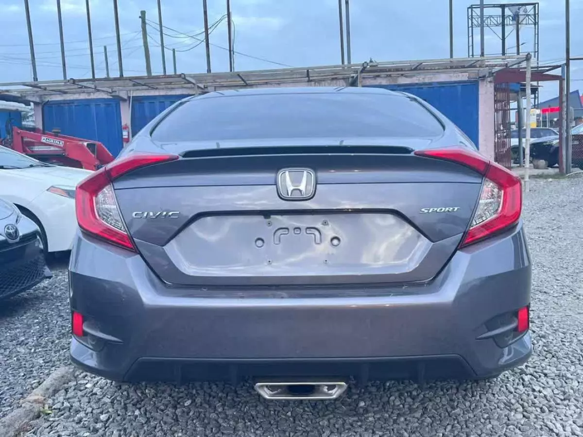 Honda Civic   - 2020