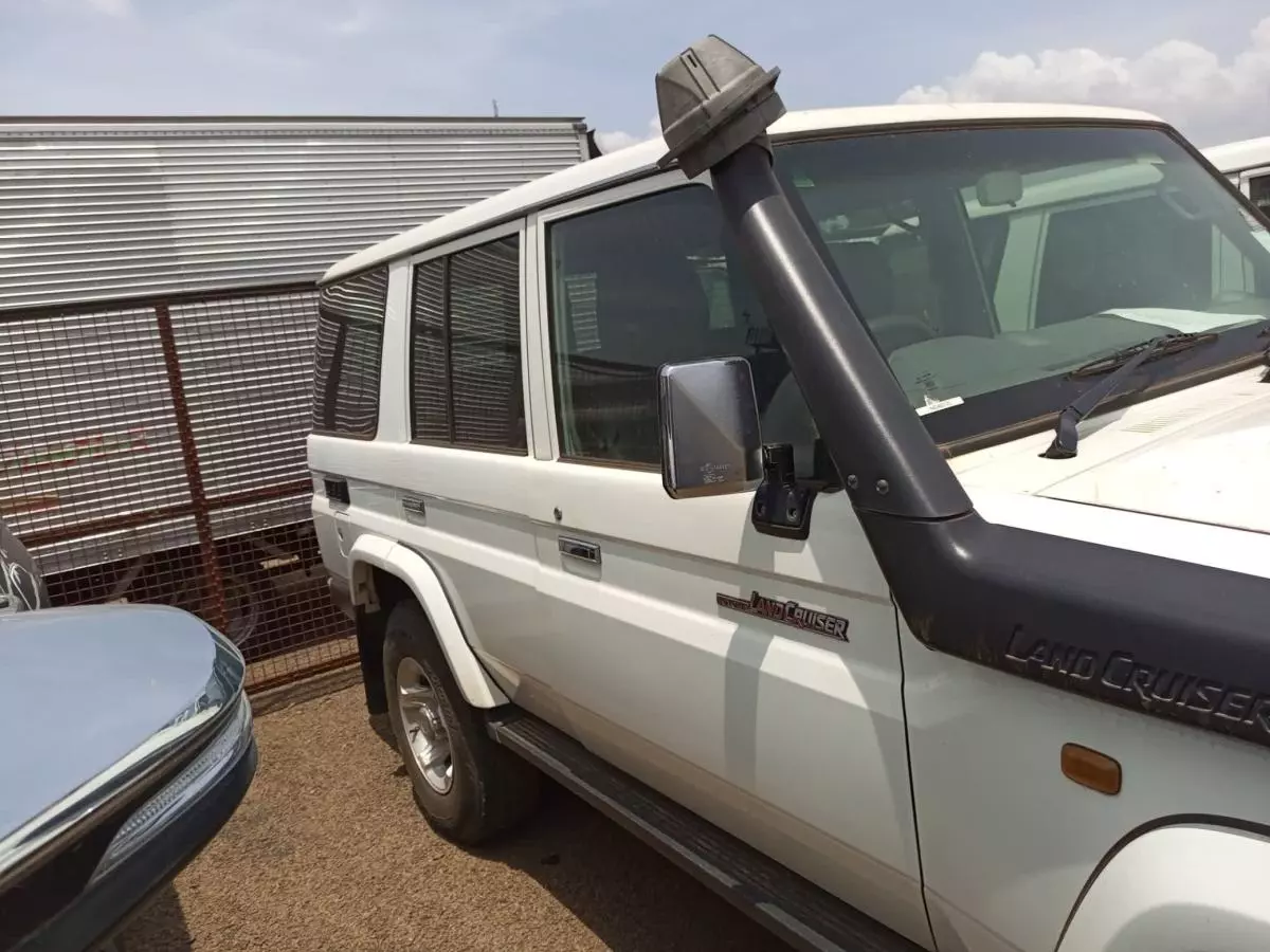Toyota Landcruiser prado TX.L   - 2013