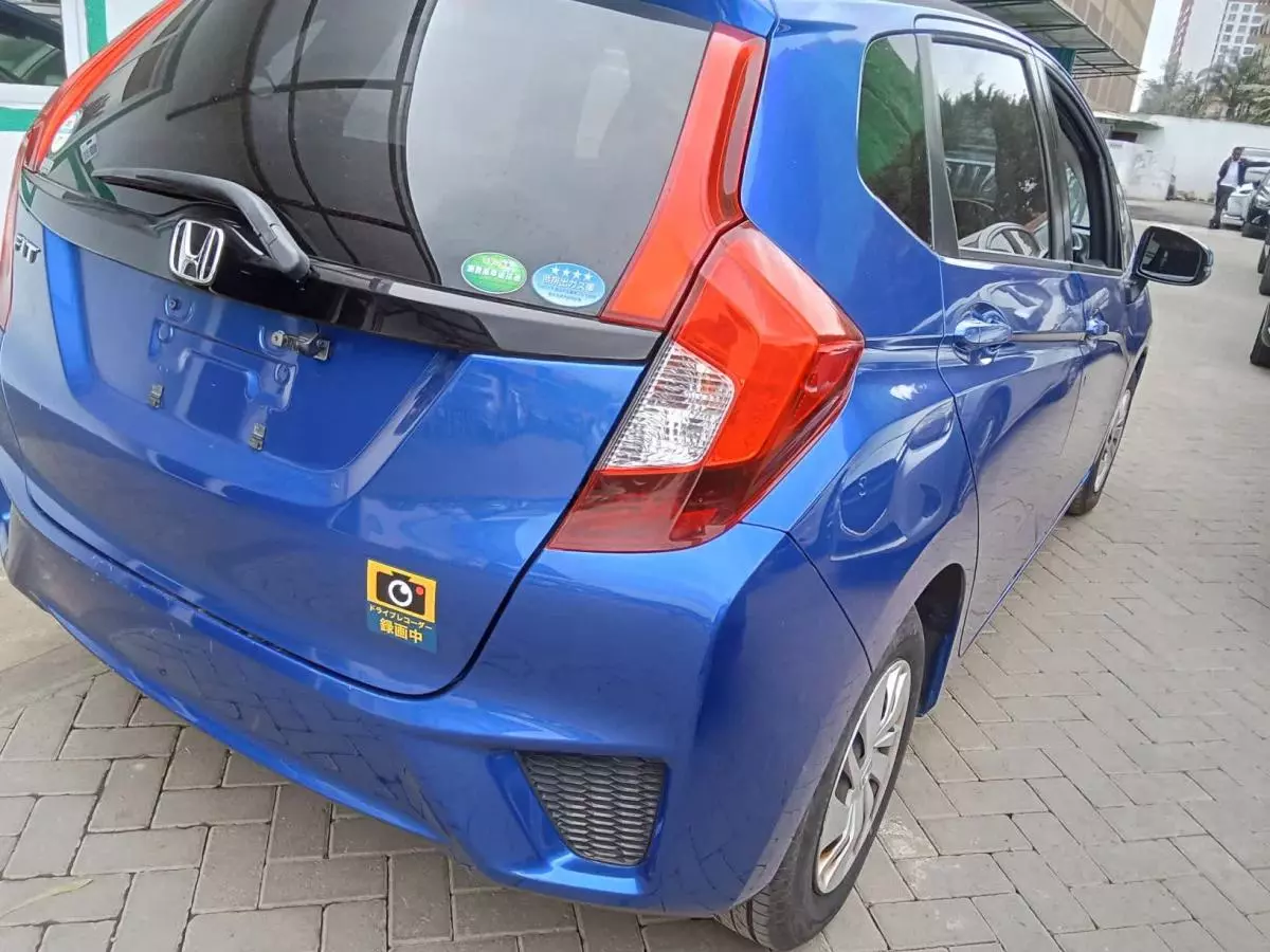 Honda Fit   - 2017