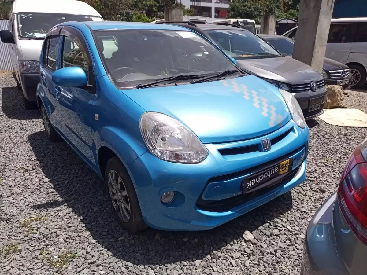 Toyota Passo - 2015