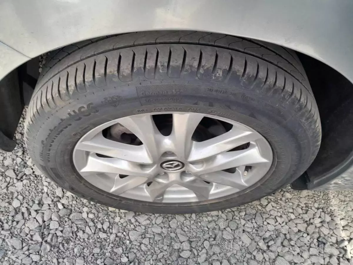 Mazda 3 - 2015