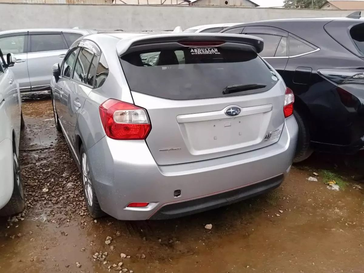 Subaru Impreza   - 2016