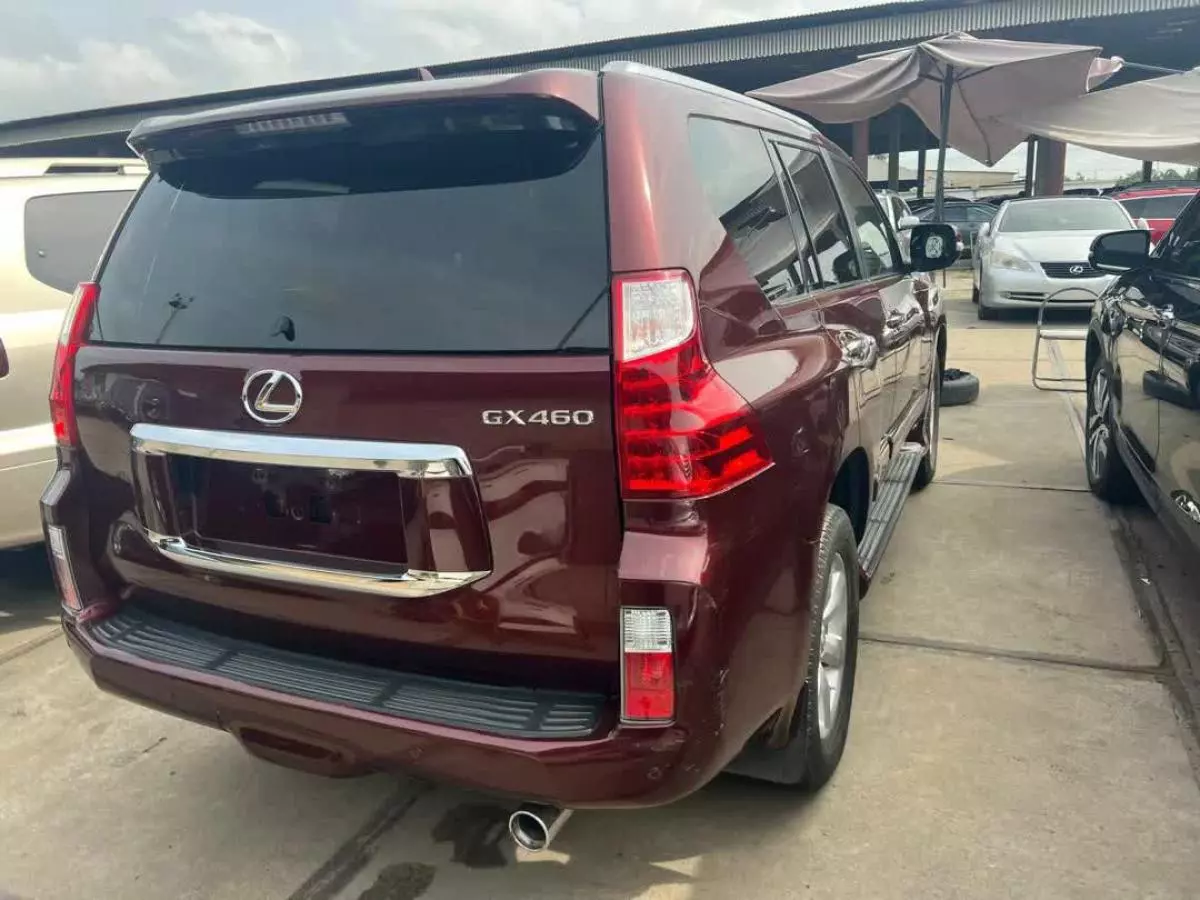 Lexus GX 460   - 2012